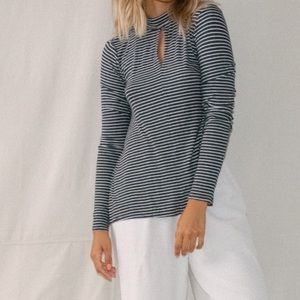 AE Longeeve Navy Striped Top